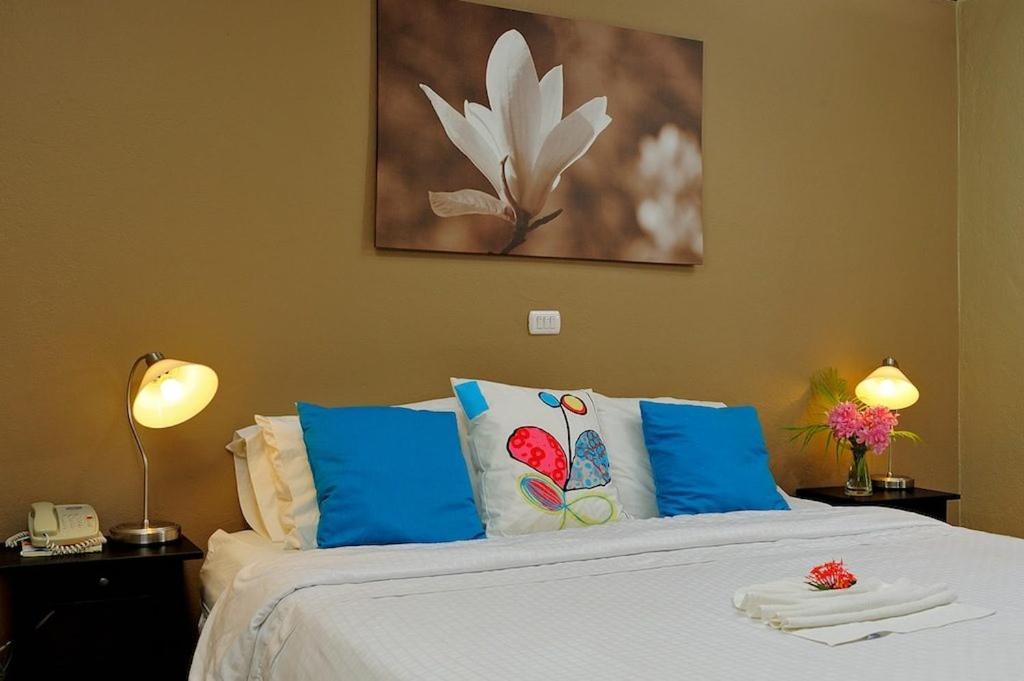 Eden Beach Resort - Bonaire Kralendijk na wyspie Bonaire Zewnętrze zdjęcie